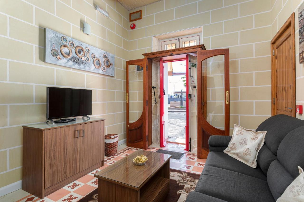 Quayside Apartments มาร์ซาชล็อก ภายนอก รูปภาพ
