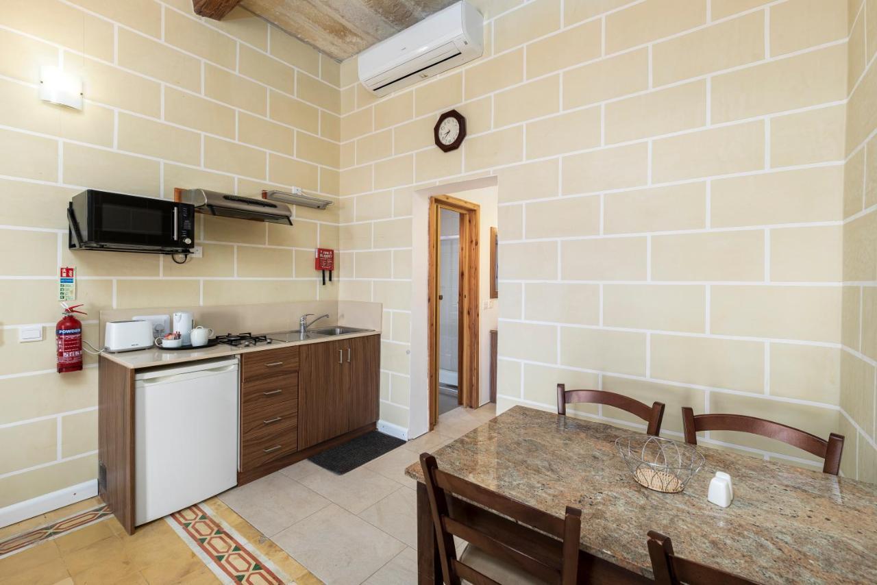 Quayside Apartments มาร์ซาชล็อก ภายนอก รูปภาพ
