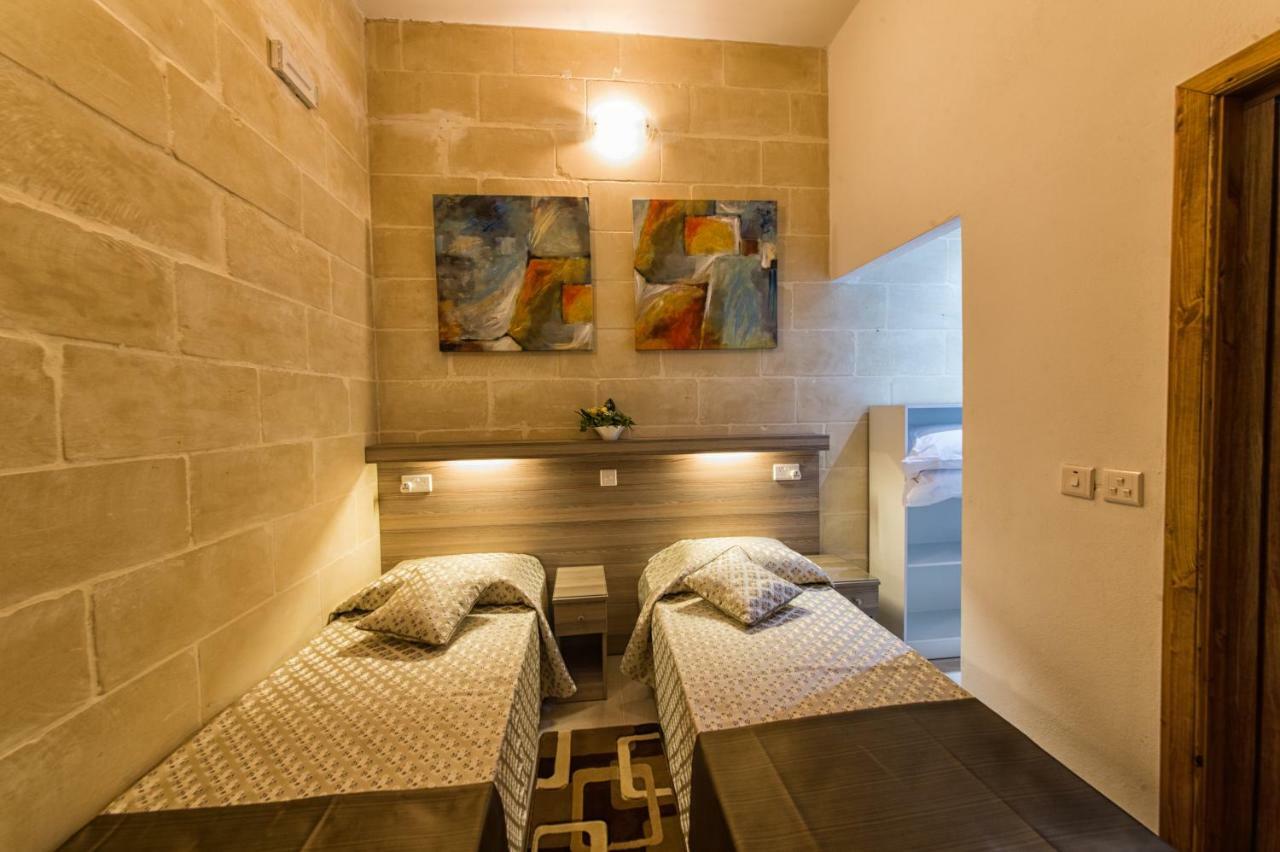 Quayside Apartments มาร์ซาชล็อก ภายนอก รูปภาพ